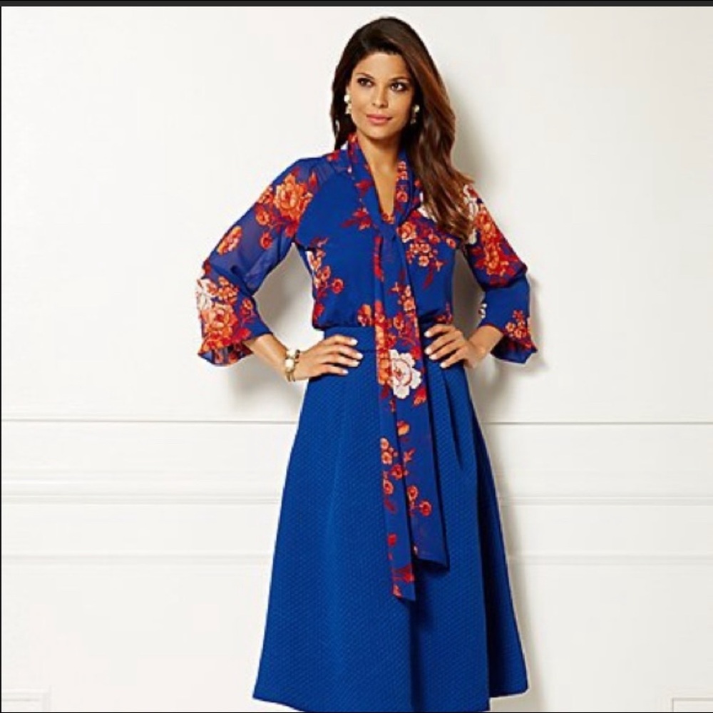 NWOT Eva Mendes bow floral blouse size medium